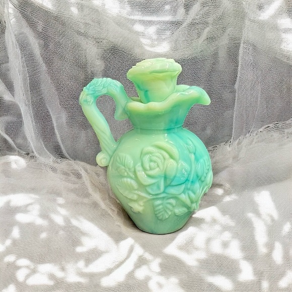 Vintage 70’s Avon Jadeite Slag Glass Cruet Set - Picture 3 of 12